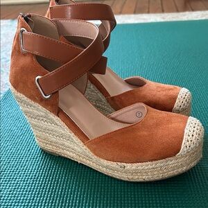 Women's Tan Espadrille Wedge Sandals